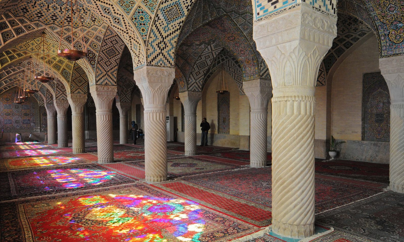Grand Iran Explorer